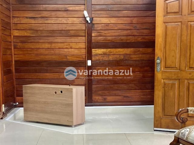 Casa com 528m² 3 quartos e 2 banheiros, à venda, no bairro Aruã em Mogi das Cruzes