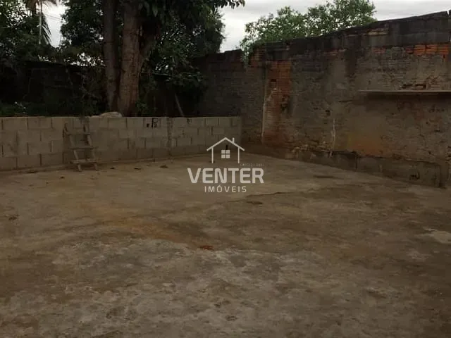 Casa com 250m², à venda, no bairro Granjas Santa Terezinha em Taubaté