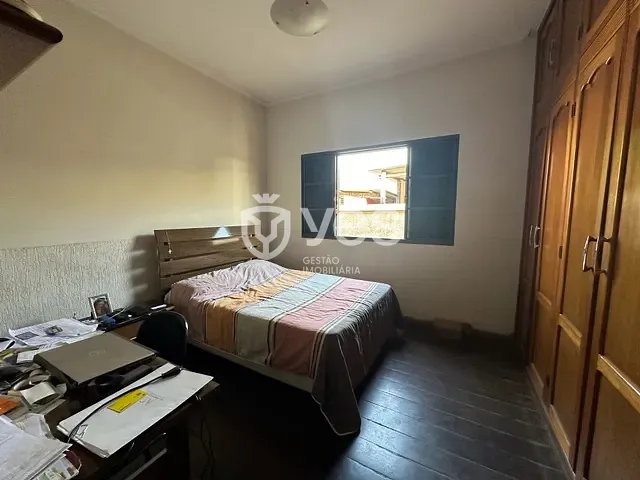 Casa com 342m² 3 quartos e 3 banheiros, à venda, no bairro Alvorada em Araxá