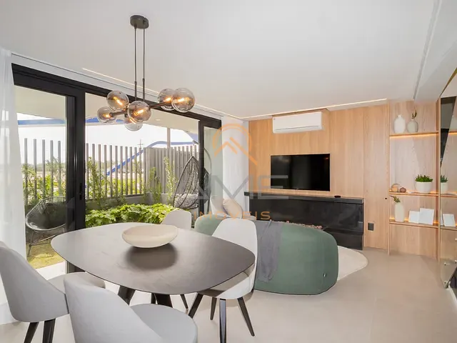 Apartamento 2 quartos e 3 banheiros, à venda, no bairro São Gonçalo em Pelotas
