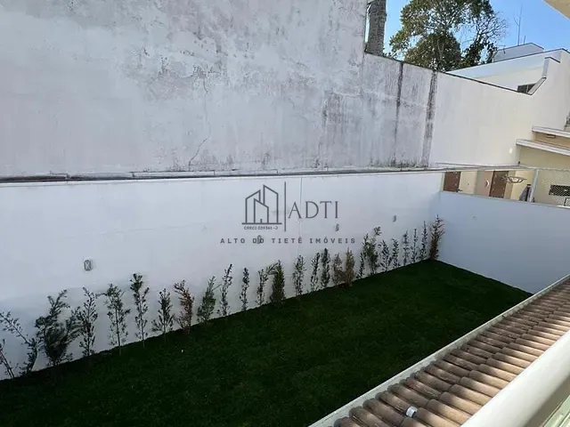 Casa 4 quartos e 3 banheiros, à venda, no bairro Vila Nova Socorro em Mogi das Cruzes