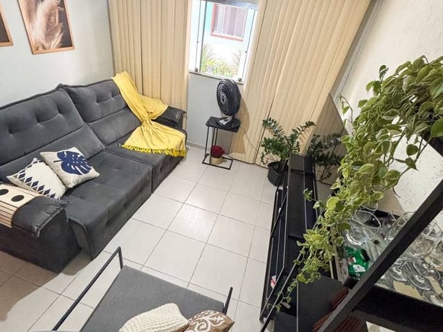 Casa com 90m² 2 quartos e 1 banheiro, à venda, no bairro Riviera Fluminense em Macaé