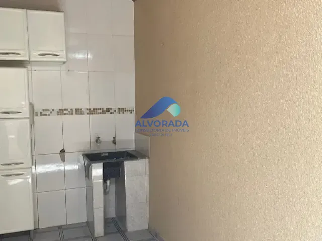Sobrado com 125m² 3 quartos e 2 banheiros, à venda, no bairro Jardim das Indústrias em São José dos Campos