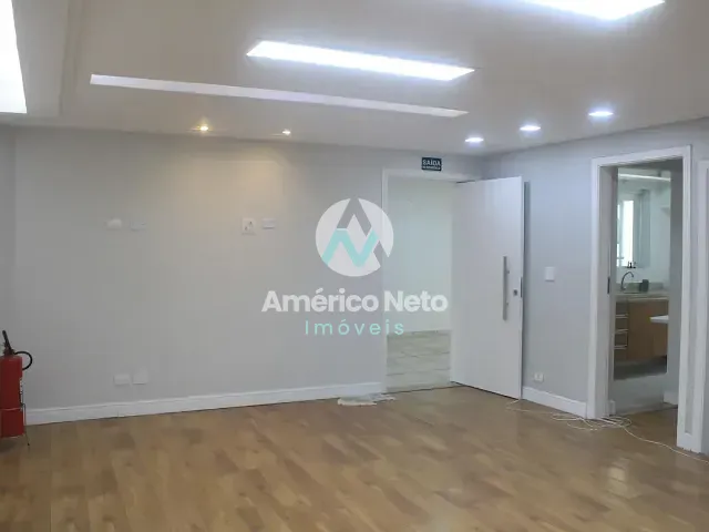 Casa à venda ou para alugar, no bairro Santa Paula em São Caetano do Sul