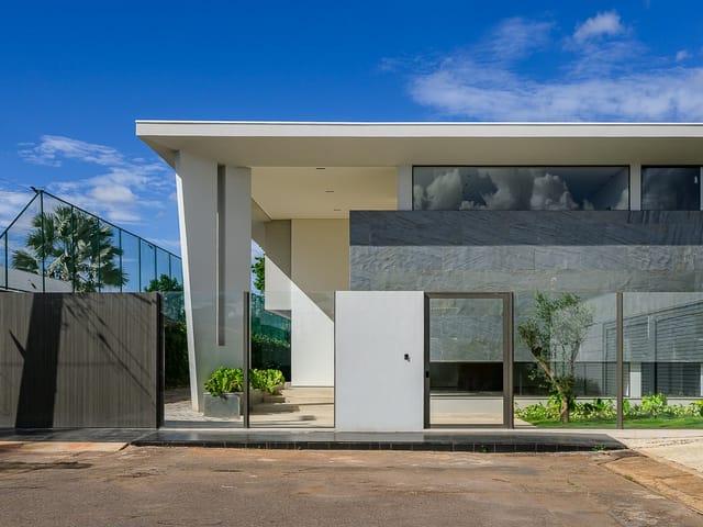 Casa com 3800m² 6 quartos e 6 banheiros, à venda, no bairro Setor de Habitações Individuais Sul em Brasília