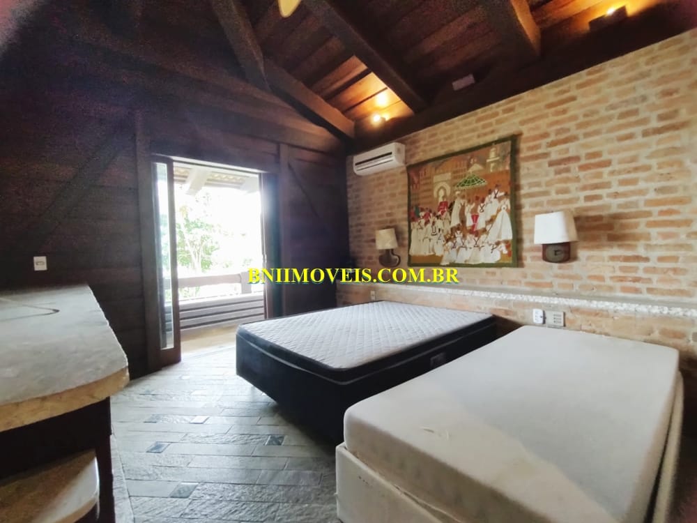 Casa à venda com 4 quartos, 750m² - Foto 21
