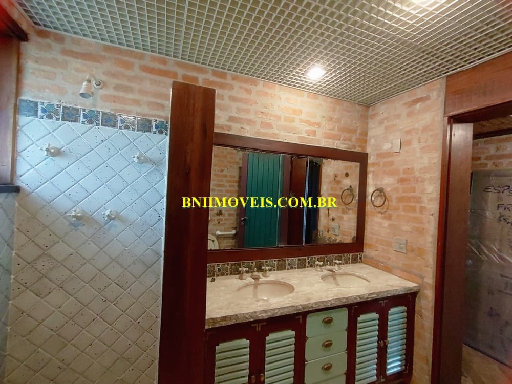 Casa à venda com 4 quartos, 750m² - Foto 28