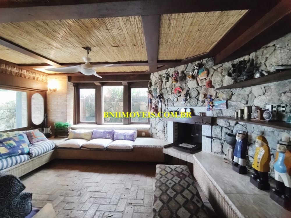 Casa à venda com 4 quartos, 750m² - Foto 10