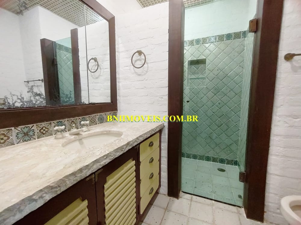 Casa à venda com 4 quartos, 750m² - Foto 32