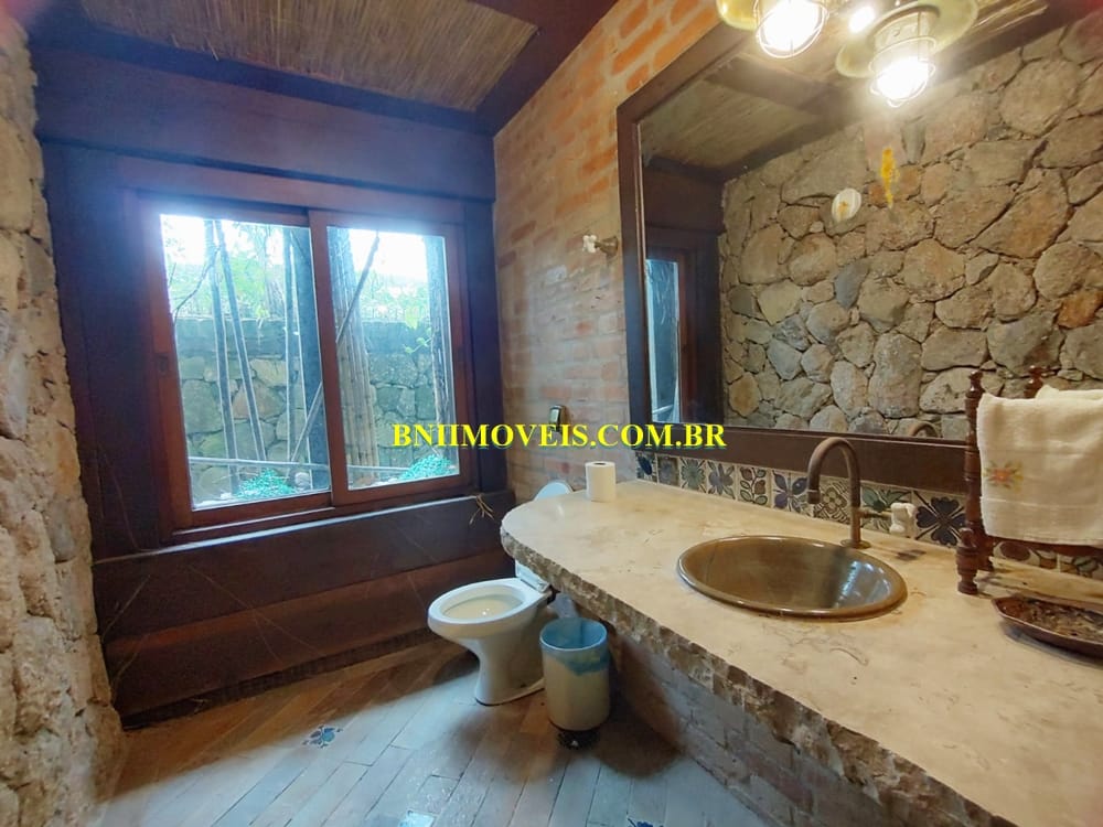 Casa à venda com 4 quartos, 750m² - Foto 15