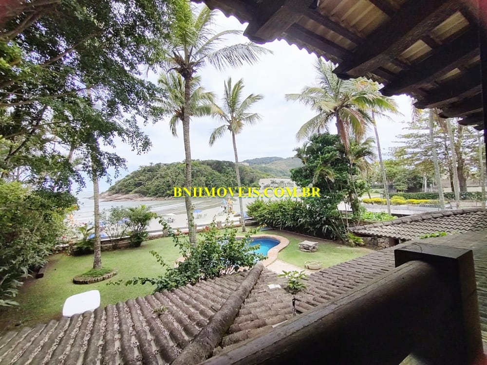 Casa à venda com 4 quartos, 750m² - Foto 4