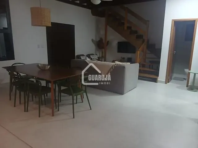 Casa 4 quartos e 6 banheiros, à venda, no bairro Maresias em São Sebastião