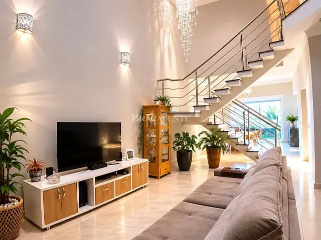 Casa com 250m² 4 quartos e 3 banheiros, à venda, no bairro Jardim Golden Park Residence em Hortolândia