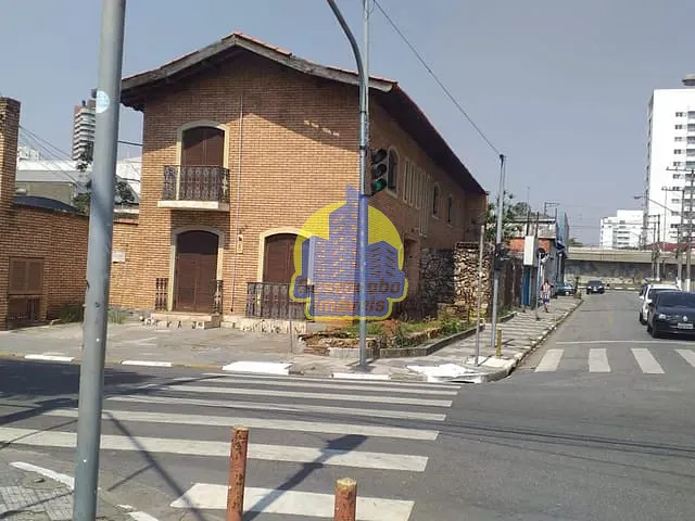 Sobrado com 250m² 3 quartos e 2 banheiros, à venda, no bairro Centro em Osasco