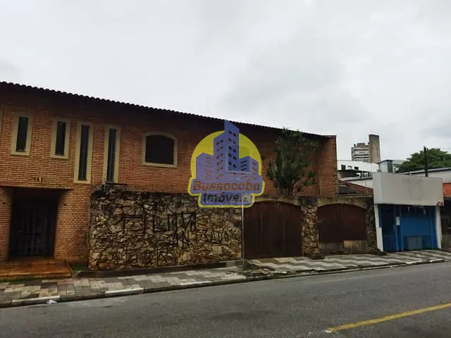 Sobrado com 250m² 3 quartos e 2 banheiros, à venda, no bairro Centro em Osasco