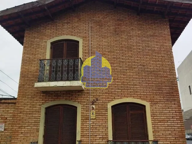 Sobrado com 250m² 3 quartos e 2 banheiros, à venda, no bairro Centro em Osasco