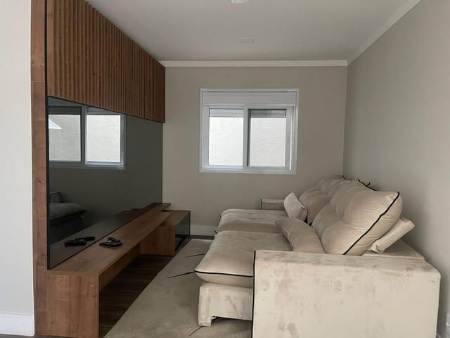 Casa 3 quartos e 5 banheiros, à venda, no bairro Vila Oliveira em Mogi das Cruzes