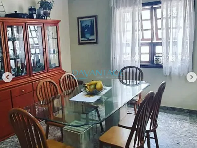 Casa com 220m² 3 quartos e 3 banheiros, à venda, no bairro Jardim Regina em São Paulo