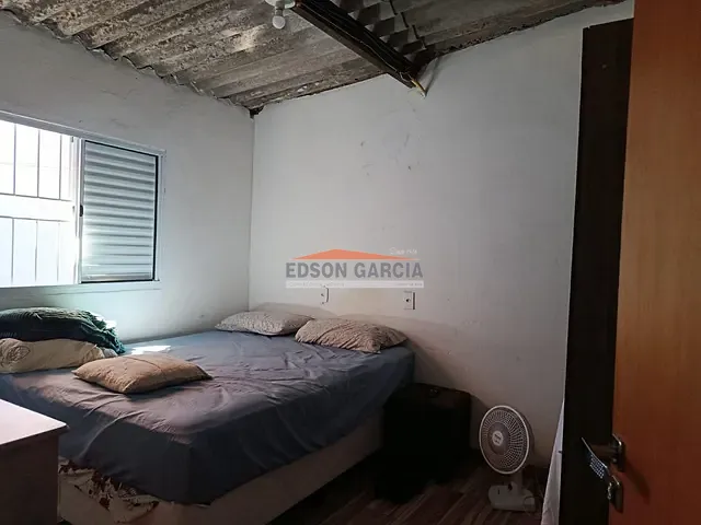 Casa 3 quartos e 1 banheiro, à venda, no bairro Parque São Bento em Sorocaba
