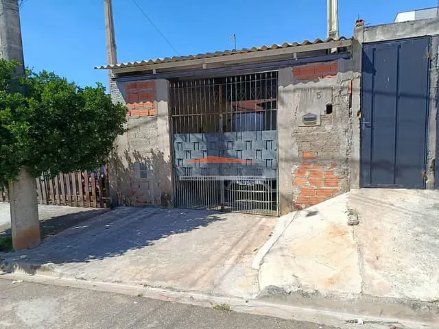 Casa 3 quartos e 1 banheiro, à venda, no bairro Parque São Bento em Sorocaba