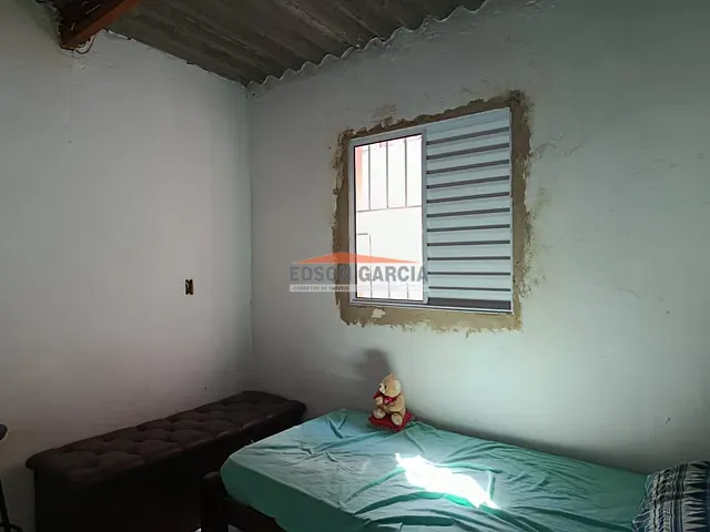 Casa 3 quartos e 1 banheiro, à venda, no bairro Parque São Bento em Sorocaba