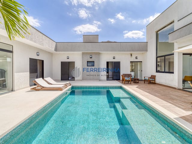 Casa com 482m² 3 quartos e 4 banheiros, à venda, no bairro Condomínio Residencial Jaguary em São José dos Campos