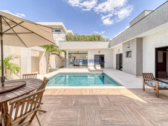Casa com 482m² 3 quartos e 4 banheiros, à venda, no bairro Condomínio Residencial Jaguary em São José dos Campos