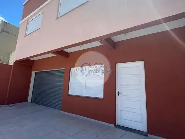 Casa 3 quartos e 3 banheiros, para alugar, no bairro Três Vendas em Pelotas