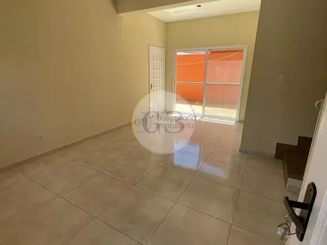 Casa 3 quartos e 3 banheiros, para alugar, no bairro Três Vendas em Pelotas