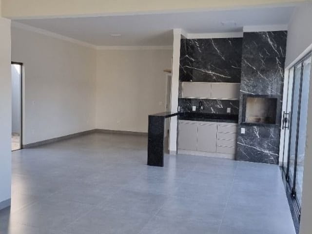 Casa com 303m² 3 quartos e 4 banheiros, para alugar, no bairro Perdizes Residencial Parque em Birigui