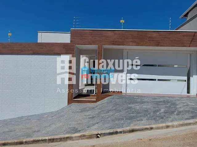 Casa com 220m² 3 quartos e 3 banheiros, à venda, no bairro Jardim Primavera II em Guaxupé