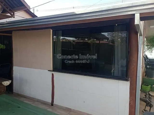 Casa com 275m² 3 quartos e 2 banheiros, à venda, no bairro Recanto Camanducaia em Jaguariúna