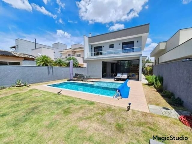 Casa com 480m² 4 quartos e 5 banheiros, à venda, no bairro Ipiranga em Louveira