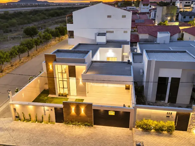 Casa 3 quartos e 1 banheiro, à venda, no bairro Clériston Andrade em Paulo Afonso