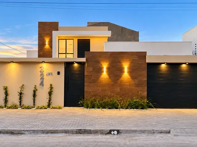 Casa 3 quartos e 1 banheiro, à venda, no bairro Clériston Andrade em Paulo Afonso