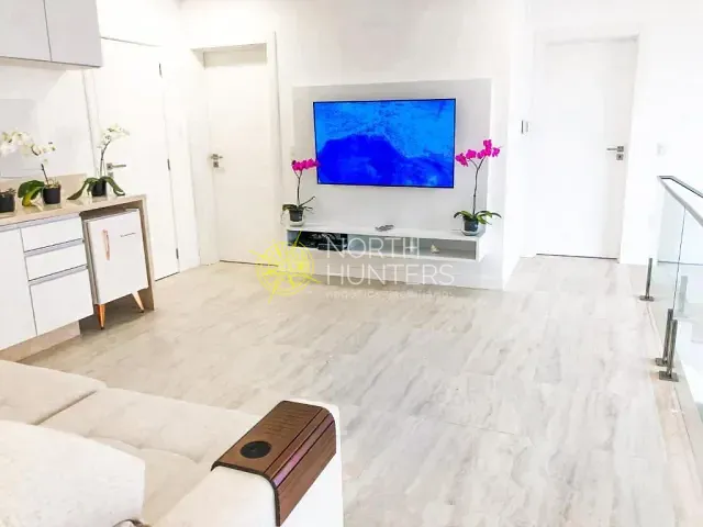 Casa com 450m² 4 quartos e 6 banheiros, para alugar, no bairro Jurerê Internacional em Florianópolis