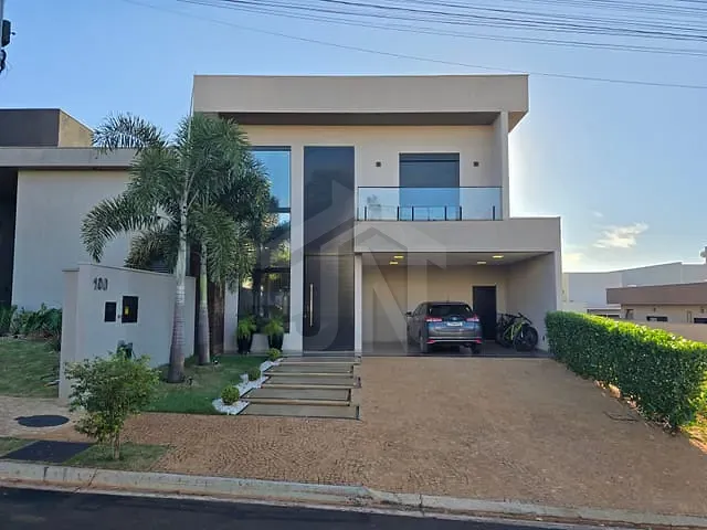 Casa com 250m² 3 quartos e 5 banheiros, à venda, no bairro Jardim San Marco em Ribeirão Preto