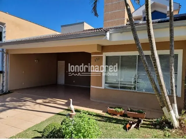 Casa com 250m² 3 quartos e 3 banheiros, à venda, no bairro Operária em Londrina