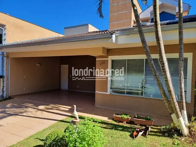 Casa com 250m² 3 quartos e 3 banheiros, à venda, no bairro Operária em Londrina