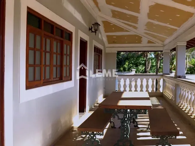 Casa 4 quartos e 5 banheiros, à venda, no bairro Vila Lambari em Mococa