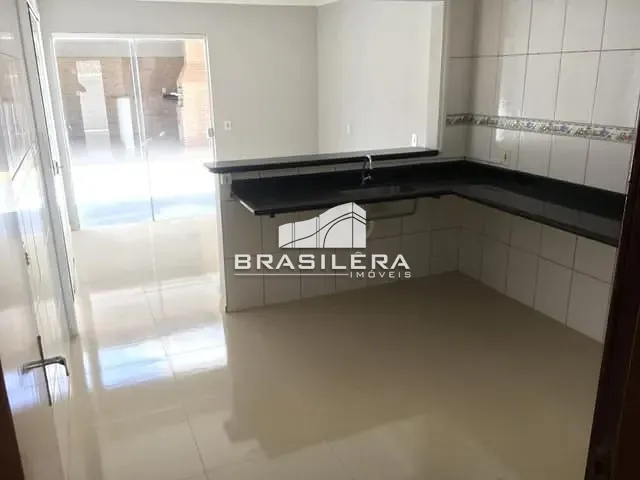 Casa com 240m² 4 quartos e 3 banheiros, à venda, no bairro Moinho dos Ventos em Goiânia