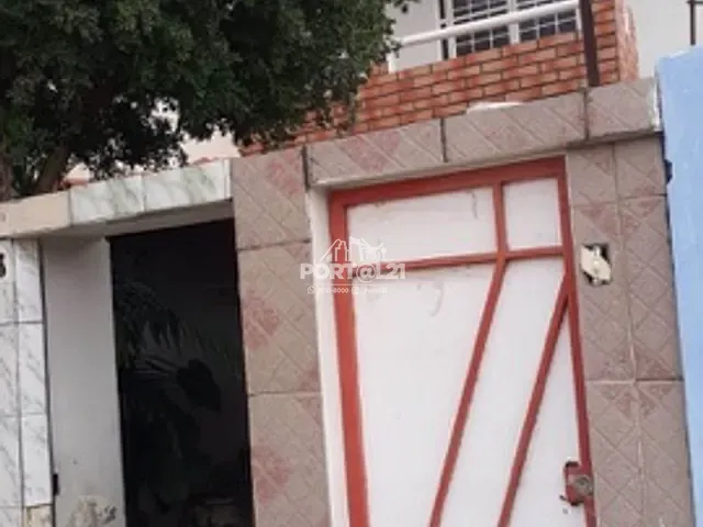 Casa 3 quartos e 3 banheiros, à venda, no bairro Dom Avelar em Petrolina