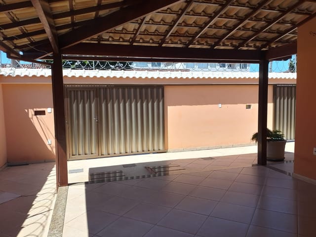 Casa com 360m² 3 quartos e 4 banheiros, à venda, no bairro Novo Rio das Ostras em Rio das Ostras