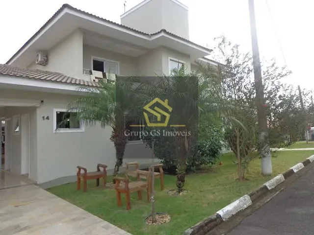 Casa com 300m² 3 quartos e 5 banheiros, à venda, no bairro Pinheirinho em Vinhedo