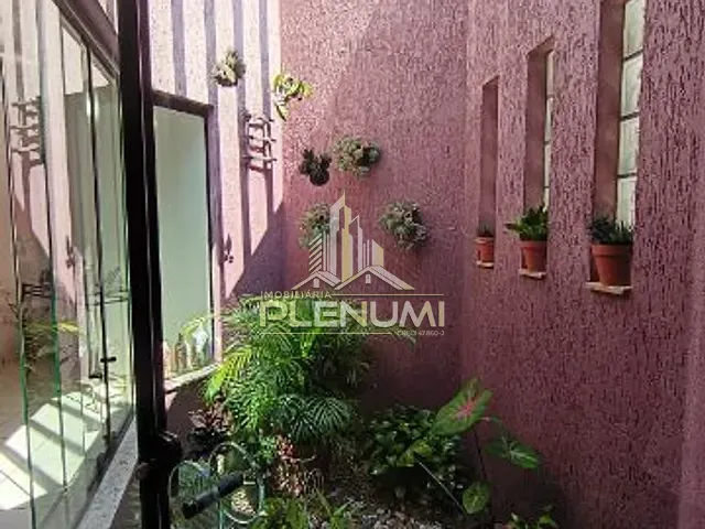 Casa com 386m² 3 quartos e 2 banheiros, à venda, no bairro Jardim Floridiana em Rio Claro