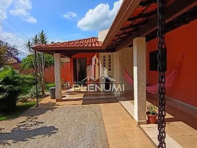 Casa com 386m² 3 quartos e 2 banheiros, à venda, no bairro Jardim Floridiana em Rio Claro