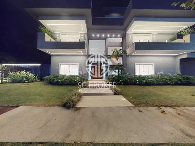 Casa com 850m² 5 quartos e 8 banheiros, à venda, no bairro Barra da Tijuca em Rio de Janeiro