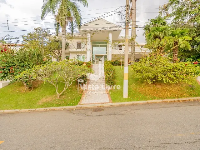 Casa com 890m² 4 quartos e 6 banheiros, à venda, no bairro Residencial Tamboré em Barueri