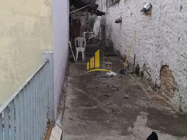 Casa com 330m² 2 quartos e 2 banheiros, à venda, no bairro Vila Matilde em São Paulo