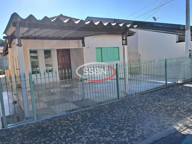 Casa 3 quartos e 1 banheiro, para alugar, no bairro Vila Azenha em Nova Odessa